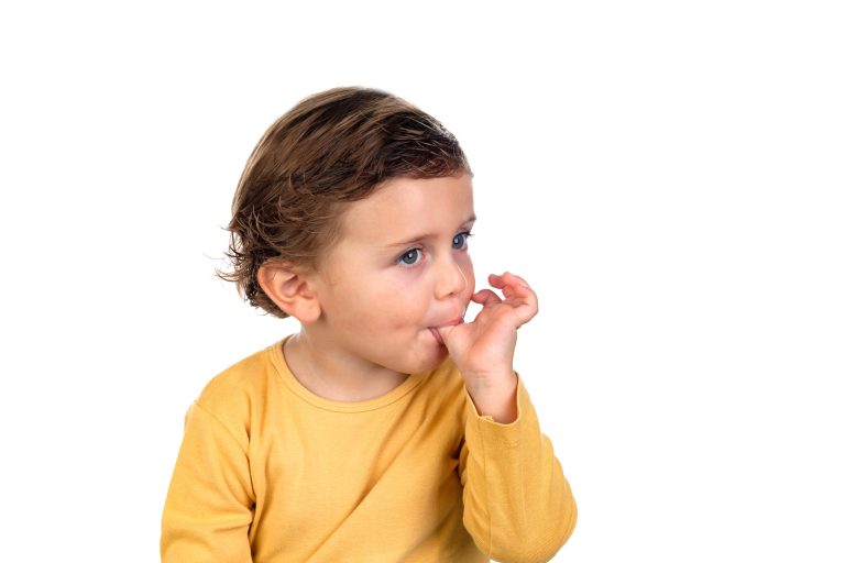 My baby is thumb sucking: 4 Main Causes, Solutions and Curiosities