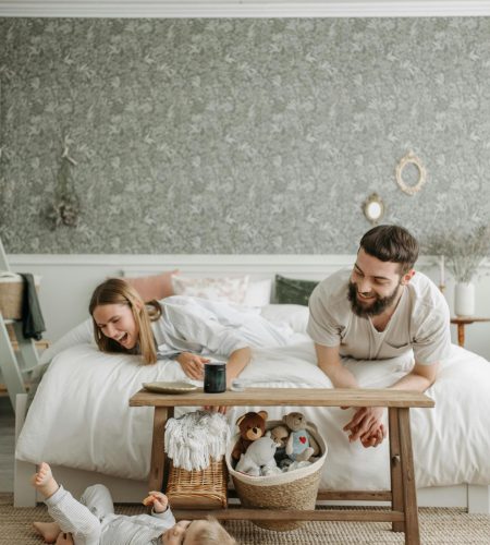 Anne Sesi mi Baba Sesi mi? Bilim Bebeğin Hangisini Daha Çok Sevdiğini Söylüyor