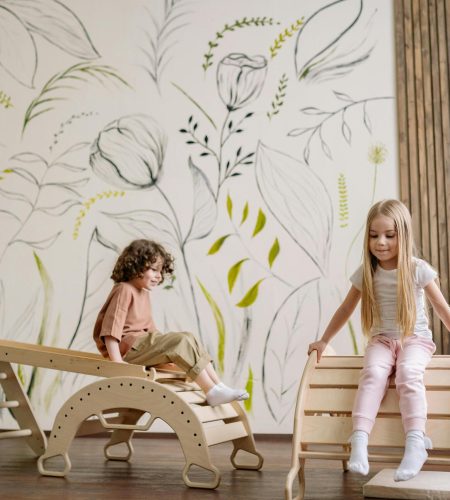 Montessori Oyun Materyalleri: Pikler Üçgeni ve Montessori Denge Salıncağı