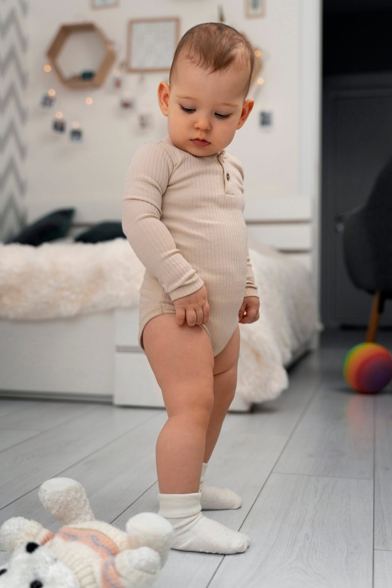 18–36 Ay Bebeklerde Sessiz Regresyon: Annelerin En Çok Kaçırdığı 7 Belirti ve Çözüm Yolları